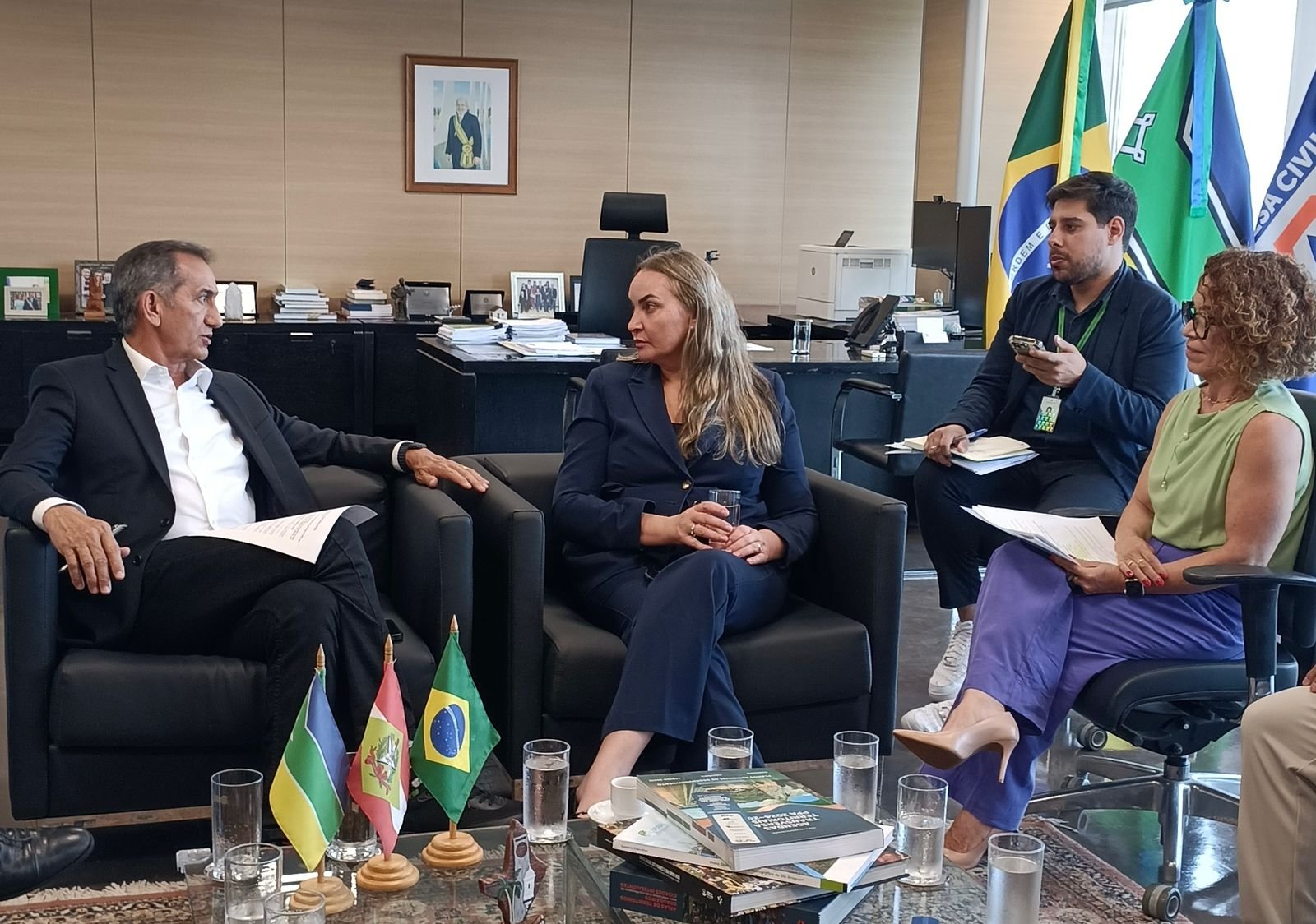 Deputada Daniela discute relatoria do PL das faixas de fronteira no Ministério da Integração e Desenvolvimento Regional