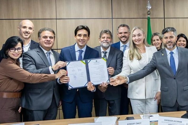 Articulação de Daniela garante inclusão do Aeroporto de Chapecó na carteira federal de investimentos para aeroportos regionais