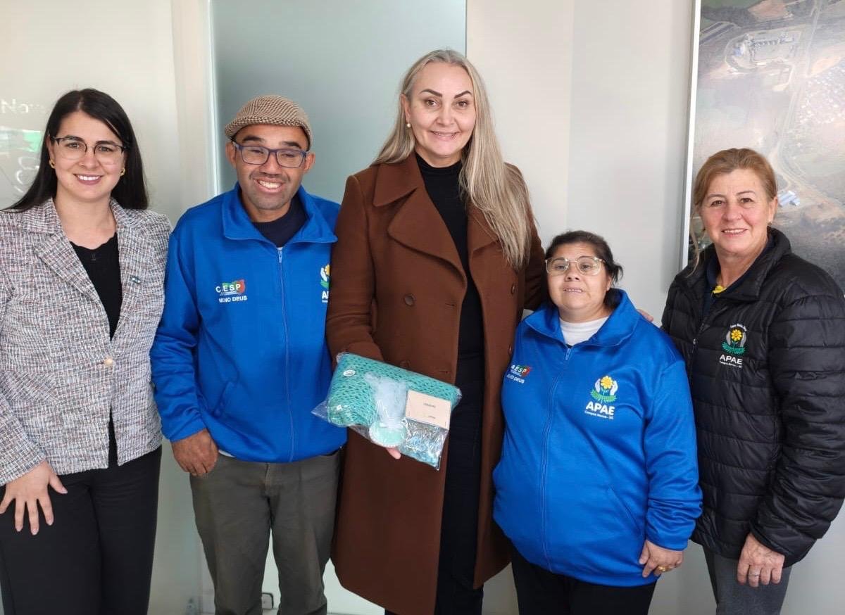 Daniela Reinehr cumpre agenda no Meio-Oeste com visitas a hospitais, universidades e lideranças municipais