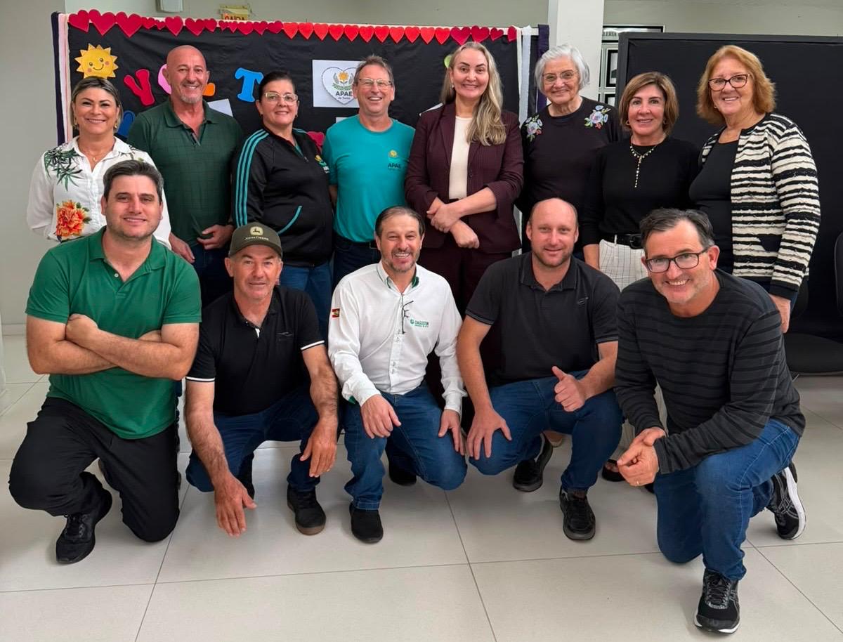 Deputada Daniela percorre o Sul catarinense e reforça compromisso com a AMREC, AMESC e AMUREL